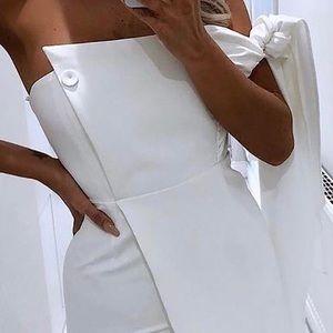 NWT White Jumpsuit With Tie Shoulder & Skinny leg